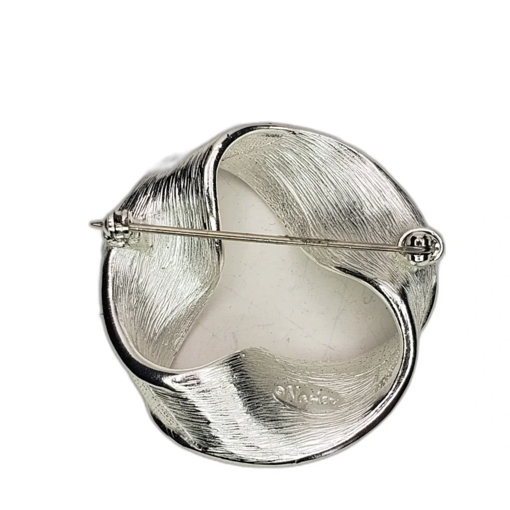 Napier Loop Ribbon Circle Pin Textured Silver Tone Brooch Original Box 1960s VTG
